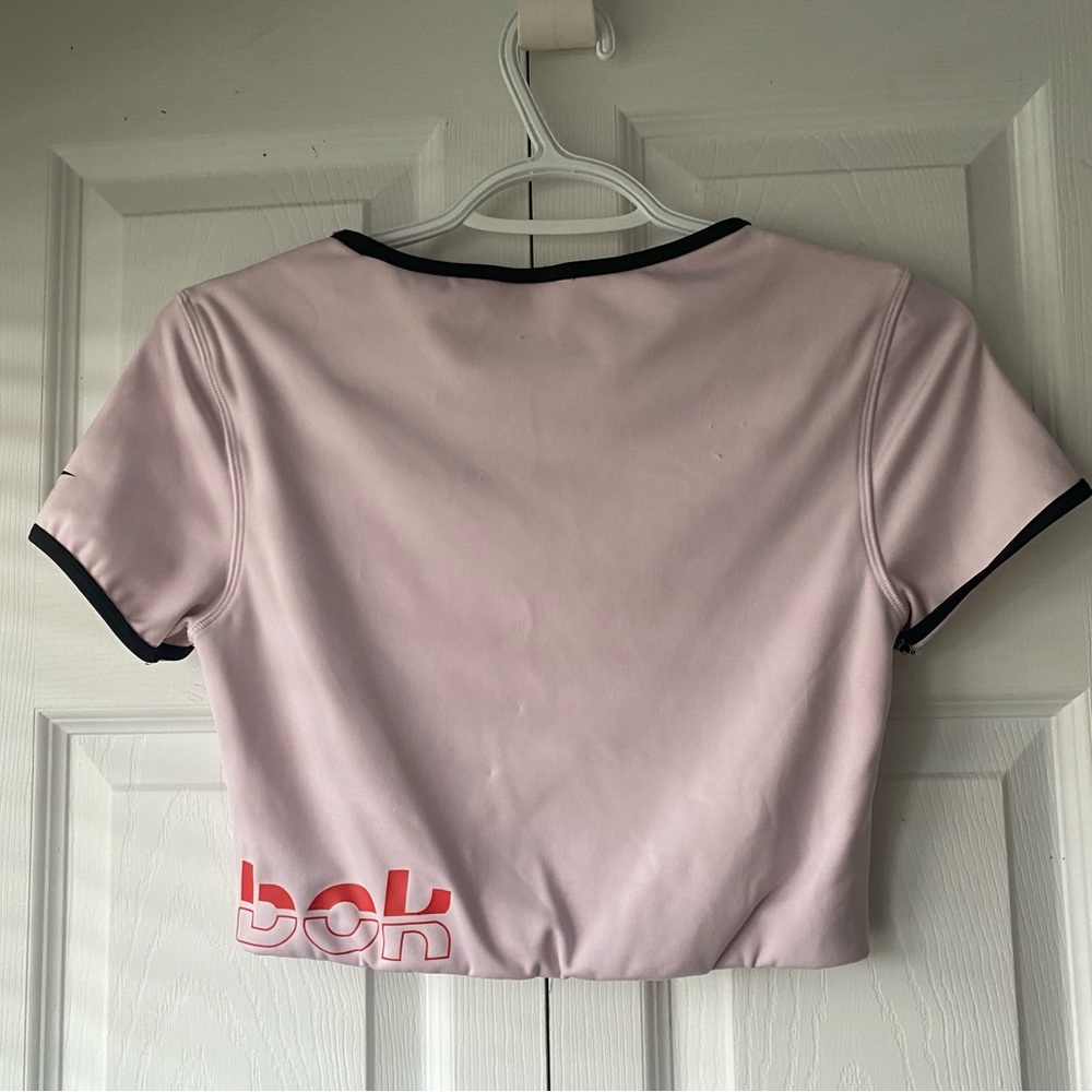 Reebok crop top - Picture 2 of 3